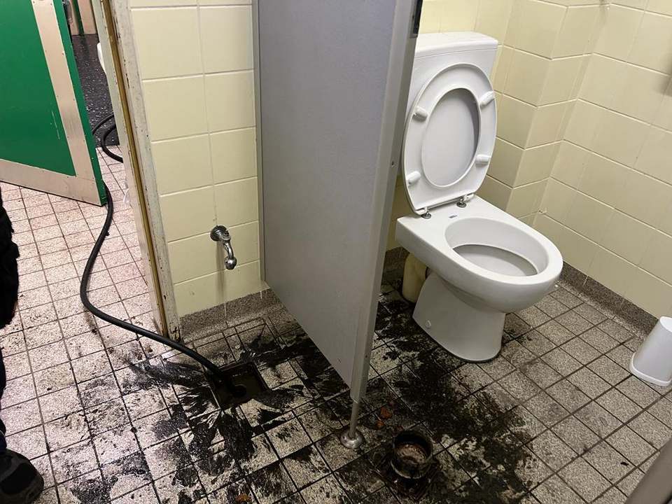 Techniker von Kanal24h im Einsatz vor Ort in Höxter